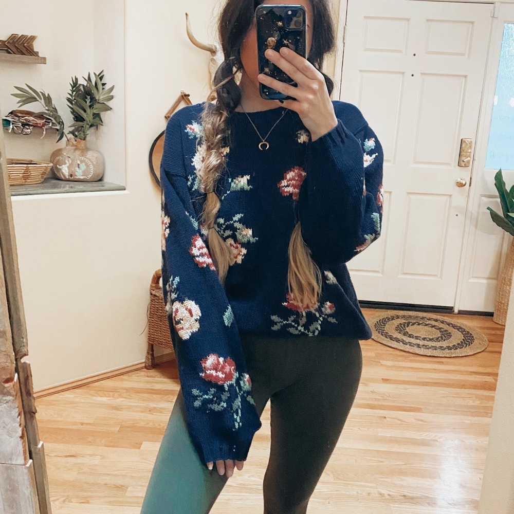 Eddie Bauer Navy Floral Sweater